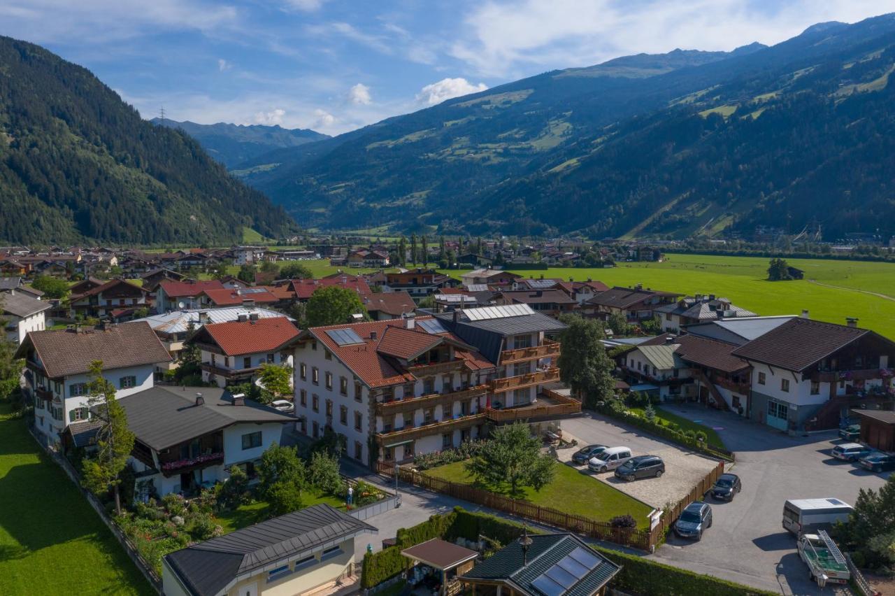 Hotel Garni Elisabeth Zell am Ziller Exterior photo