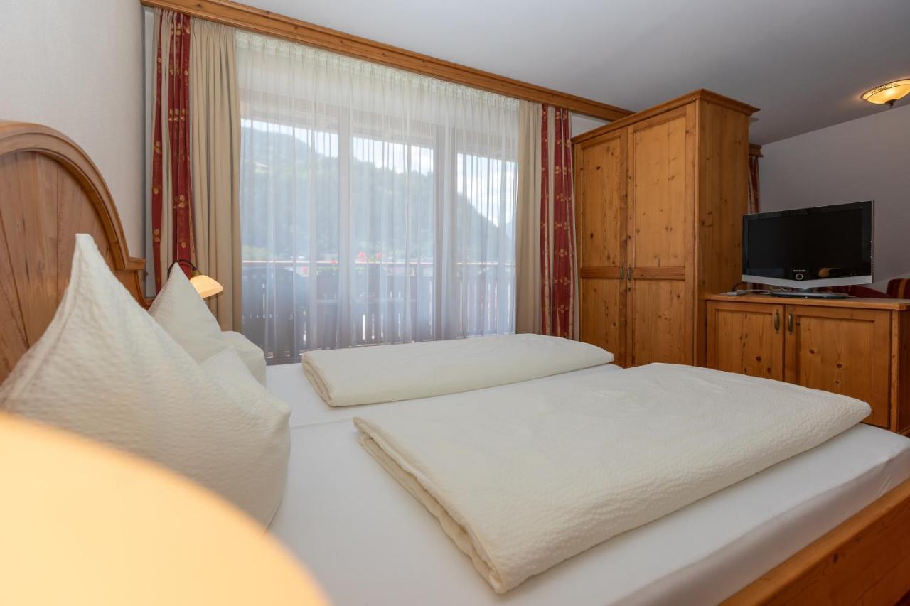 Hotel Garni Elisabeth Zell am Ziller Exterior photo