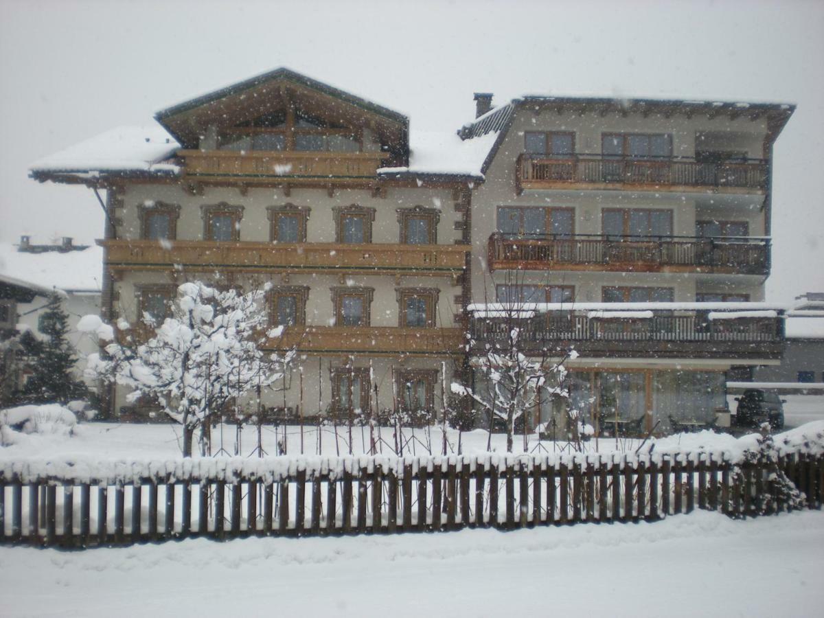 Hotel Garni Elisabeth Zell am Ziller Exterior photo