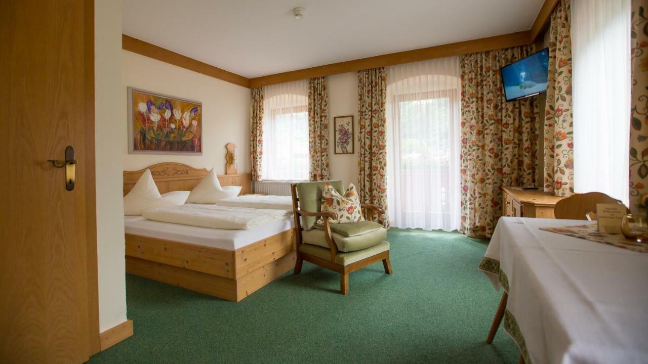 Hotel Garni Elisabeth Zell am Ziller Exterior photo