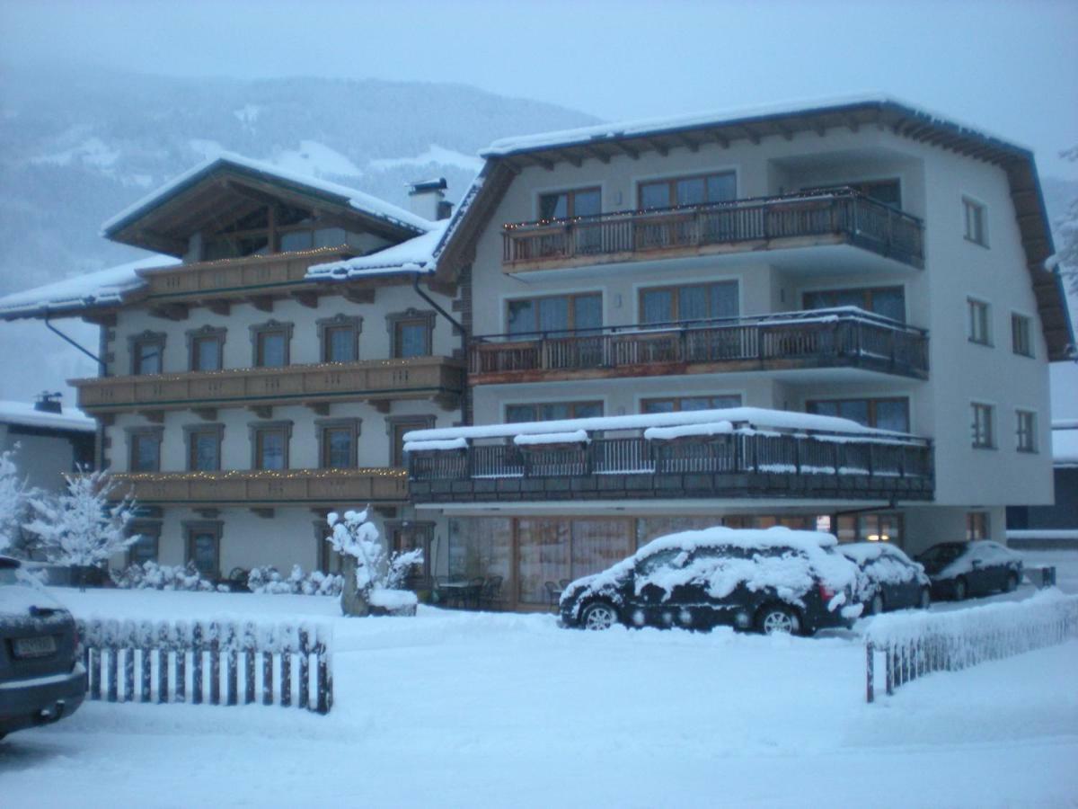 Hotel Garni Elisabeth Zell am Ziller Exterior photo